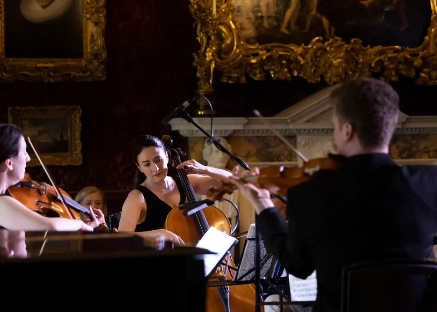 what's on russborough house 33