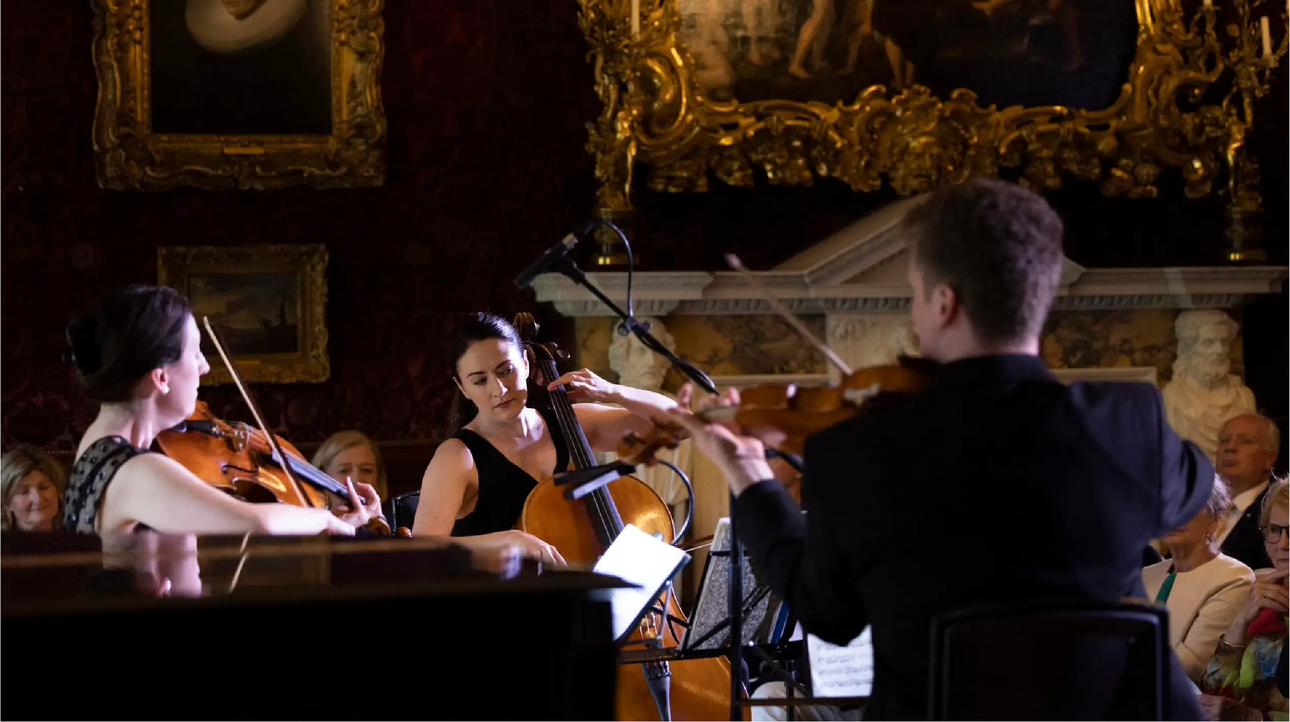 what's on russborough house 33