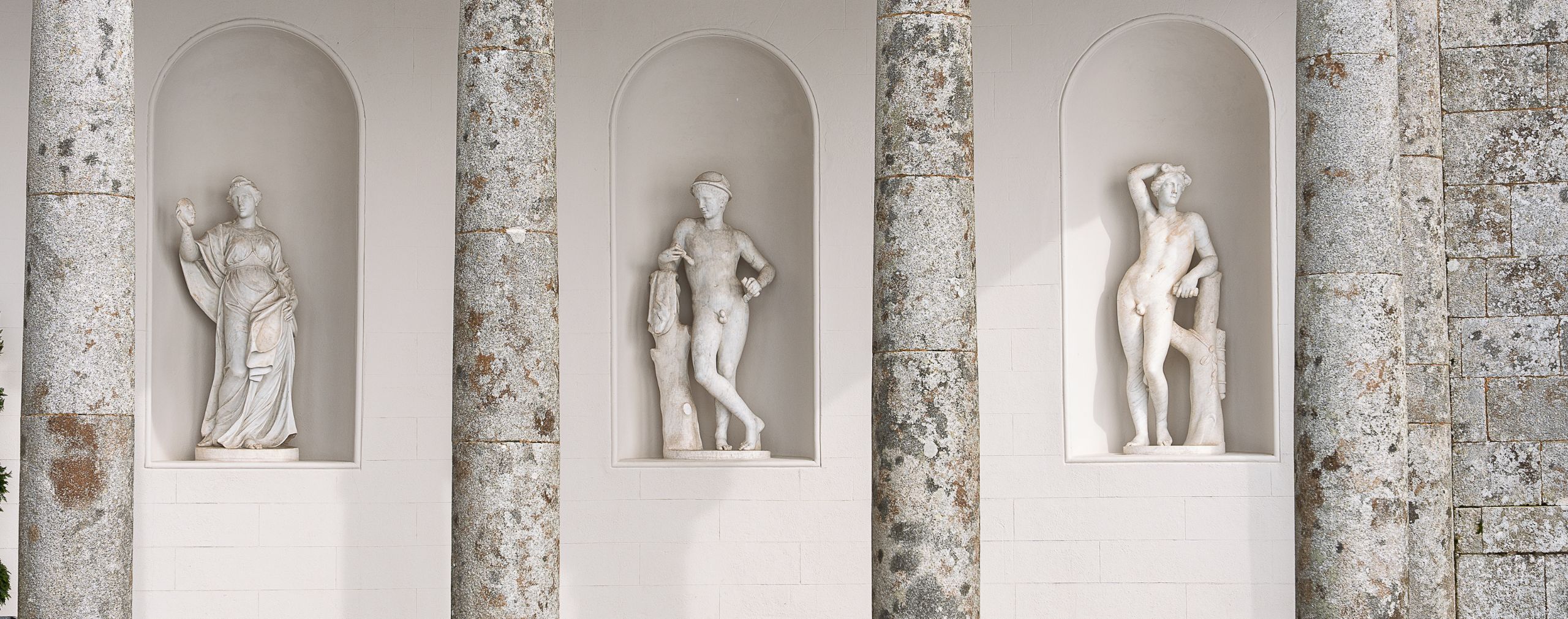 scuptures at russborough house.